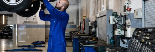 Consejos para el mantenimiento de tu automóvil en climas y condiciones latinoamericanas.
